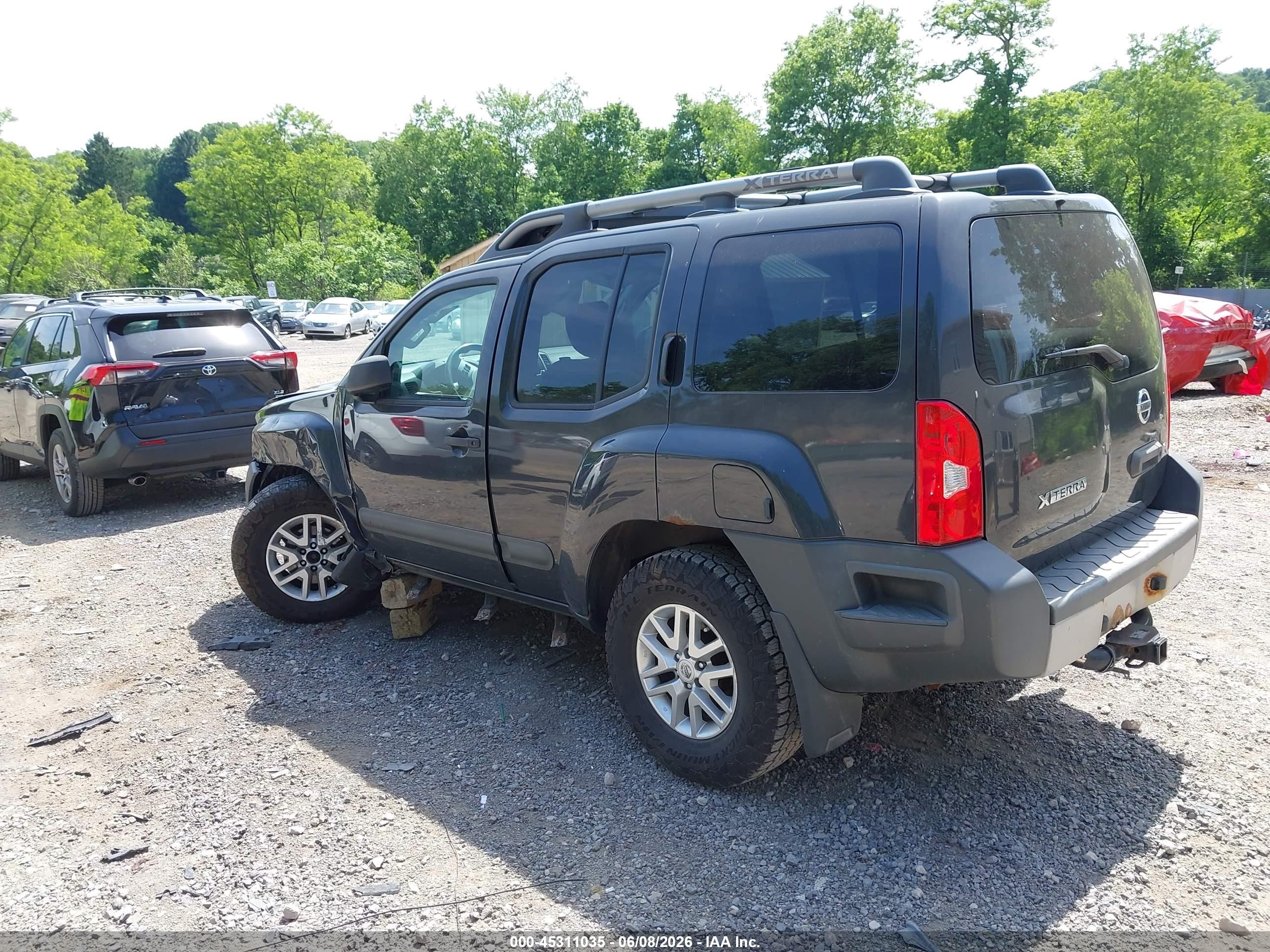 2015 Nissan Xterra S Gray vin: 5N1AN0NW0FN660338