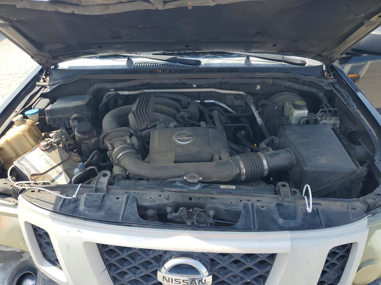 2010 Nissan Xterra X Black vin: 5N1AN0NW1AC508699