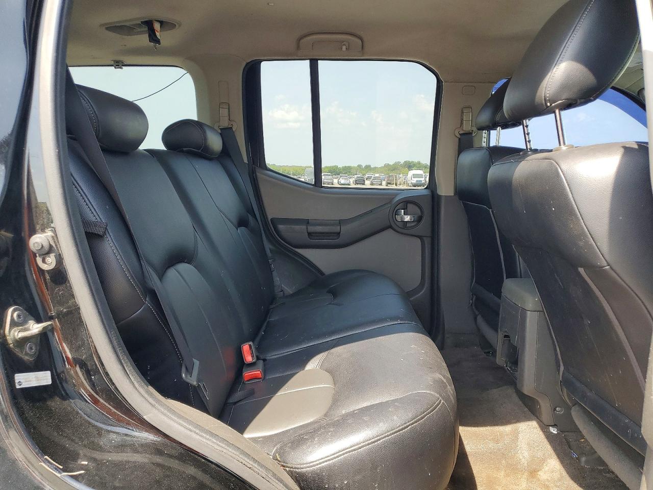 2010 Nissan Xterra X Black vin: 5N1AN0NW1AC508699