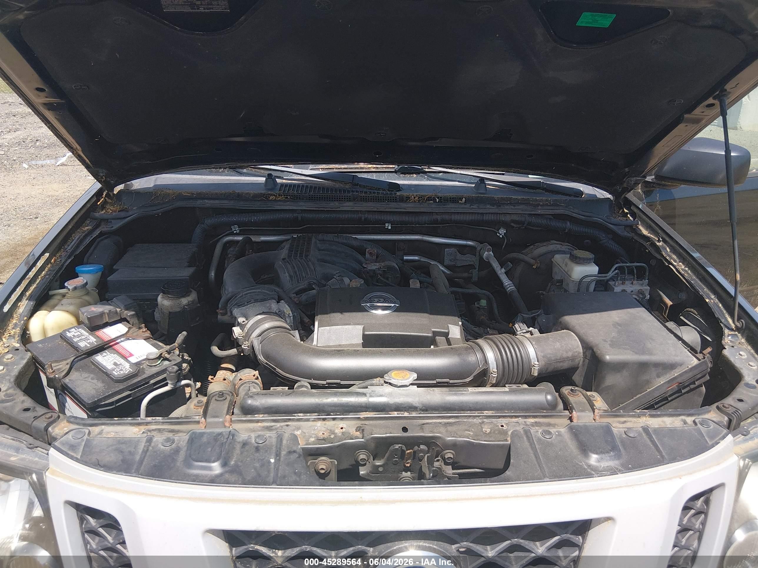 2010 Nissan Xterra S Черный vin: 5N1AN0NW1AC514776