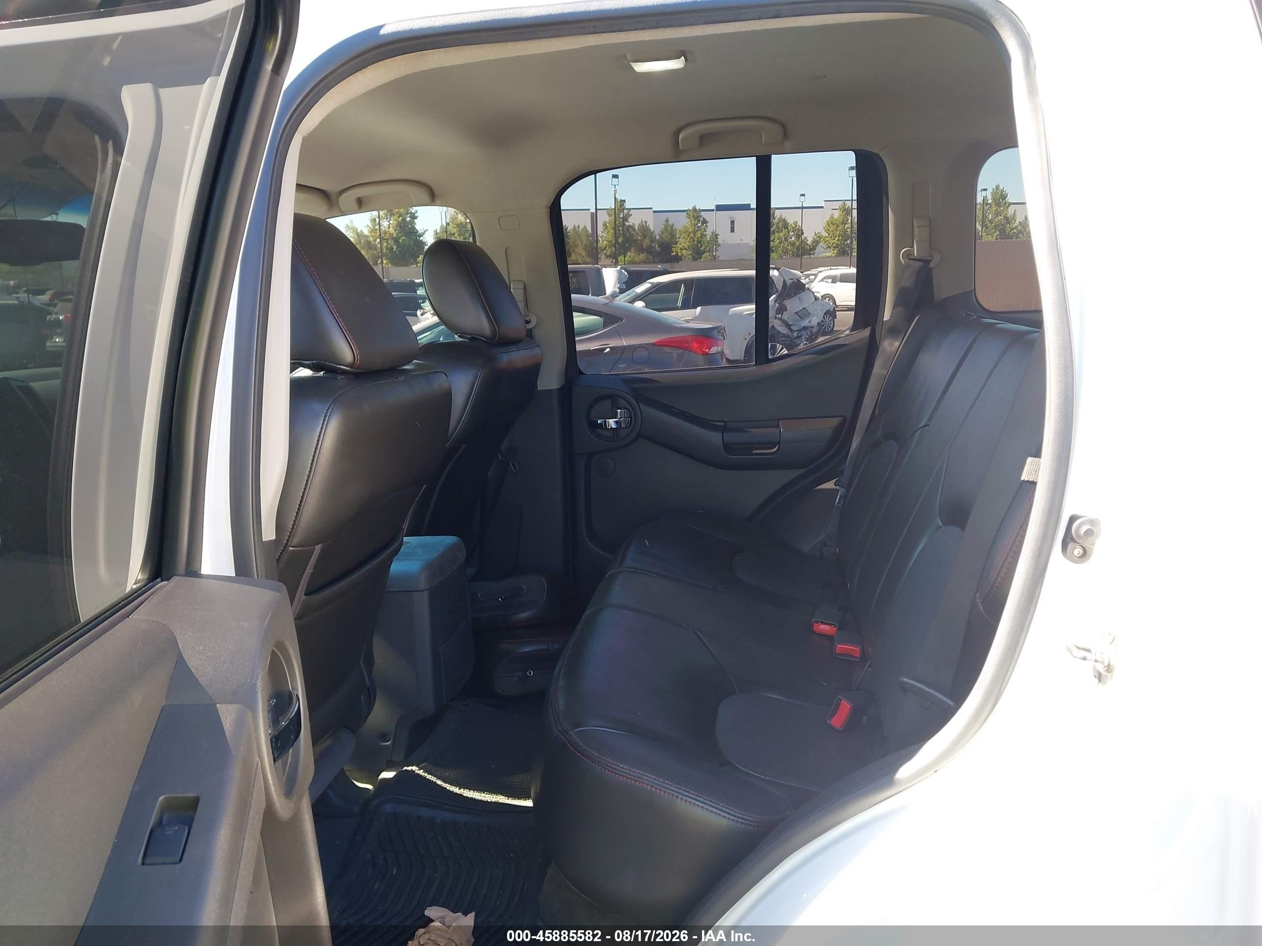 2012 Nissan Xterra Pro-4x White vin: 5N1AN0NW1CC526364