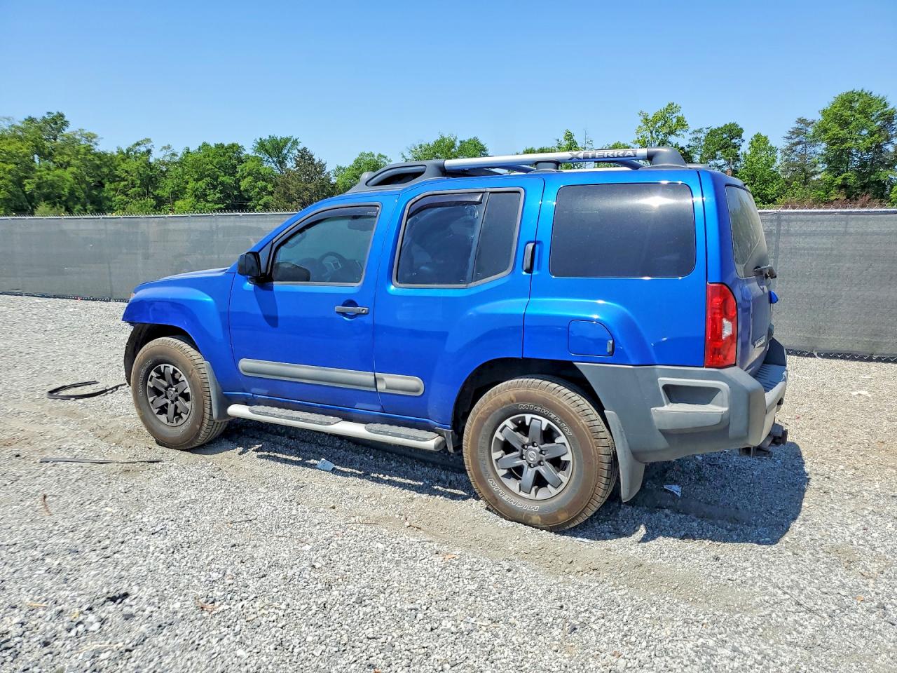 2015 Nissan Xterra Pro-4x Blue vin: 5N1AN0NW1FN653981