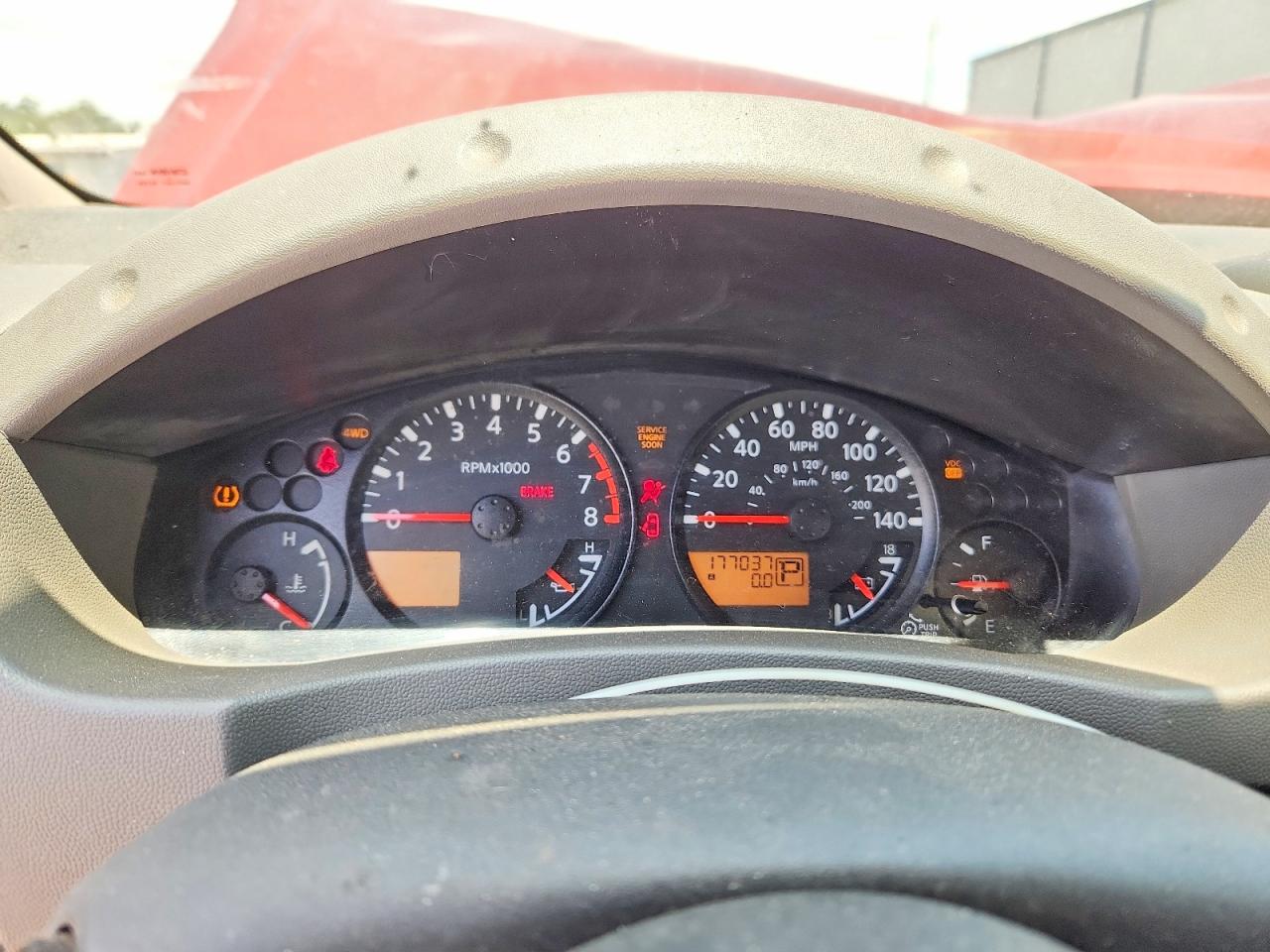 2011 Nissan Xterra X Red vin: 5N1AN0NW2BC506493