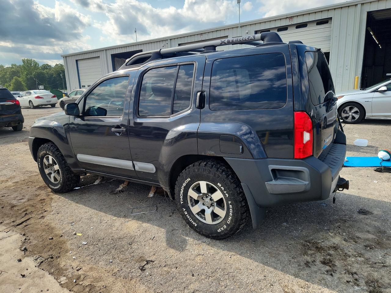 2012 Nissan Xterra X Серый vin: 5N1AN0NW2CC506463