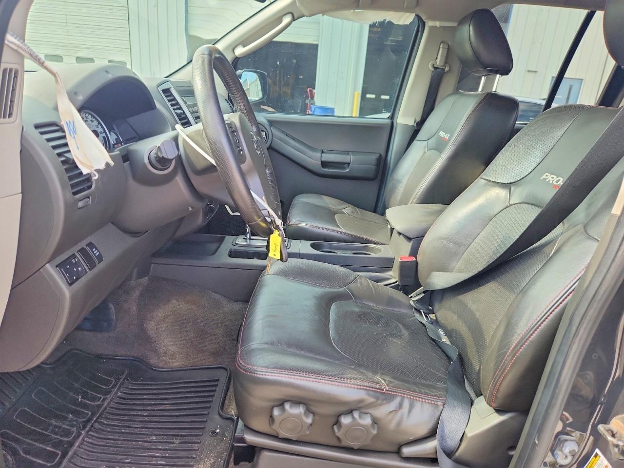 2012 Nissan Xterra X Серый vin: 5N1AN0NW2CC506463