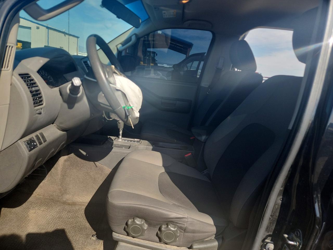 2013 Nissan Xterra X Черный vin: 5N1AN0NW2DN814058