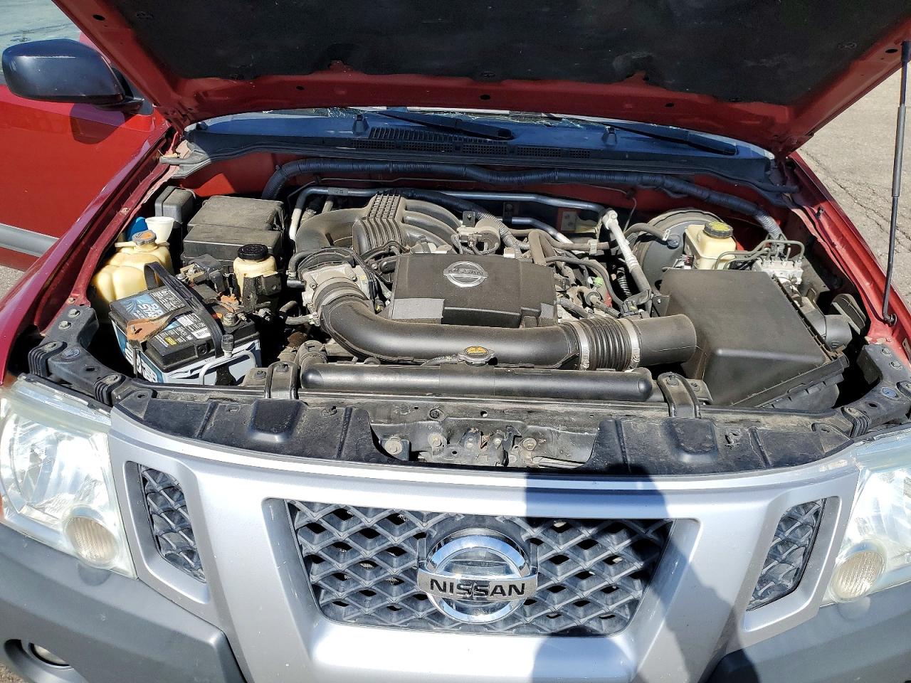 2014 Nissan Xterra X Burgundy vin: 5N1AN0NW2EN804471