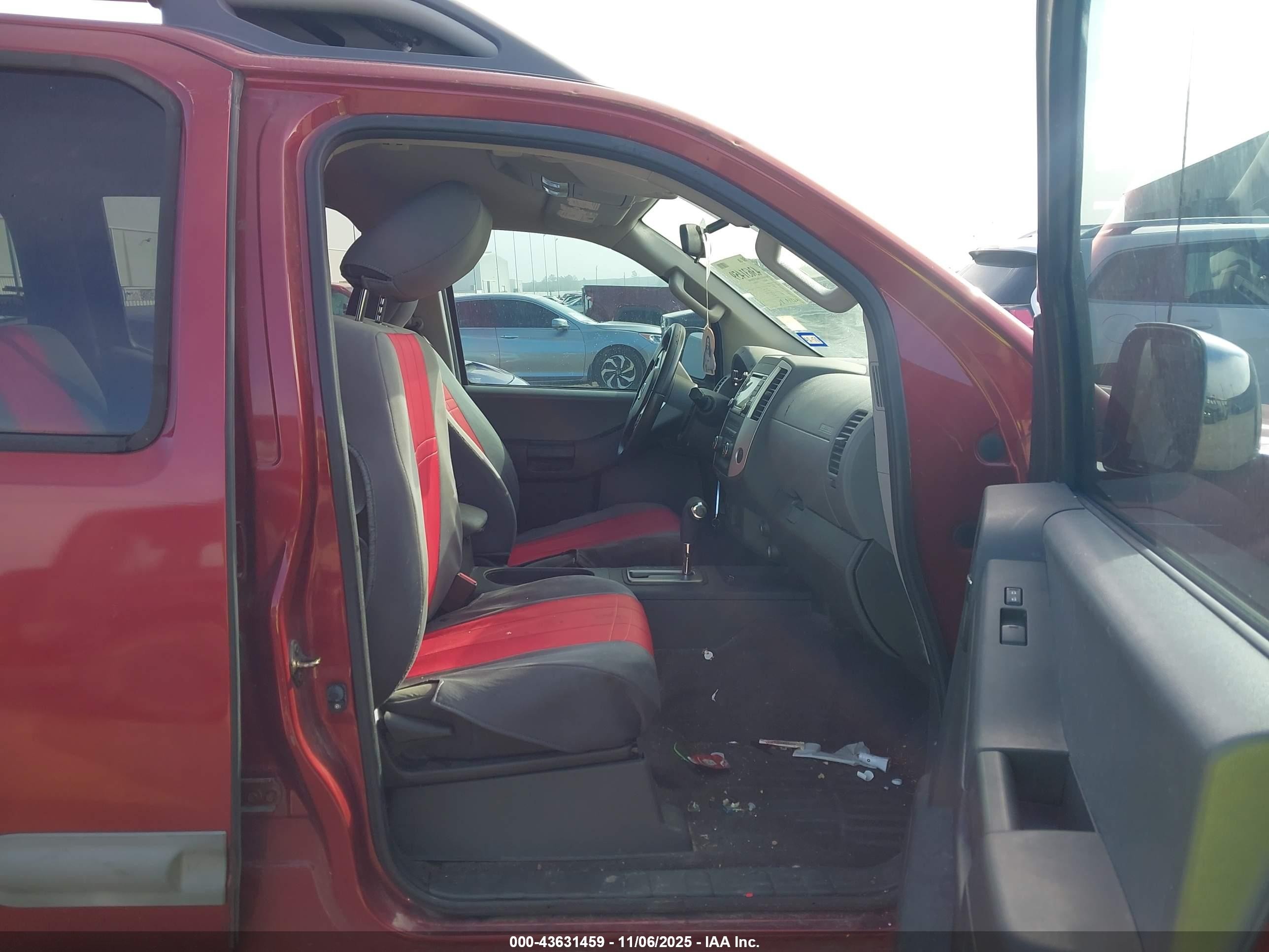 2015 Nissan Xterra S Red vin: 5N1AN0NW2FN653441