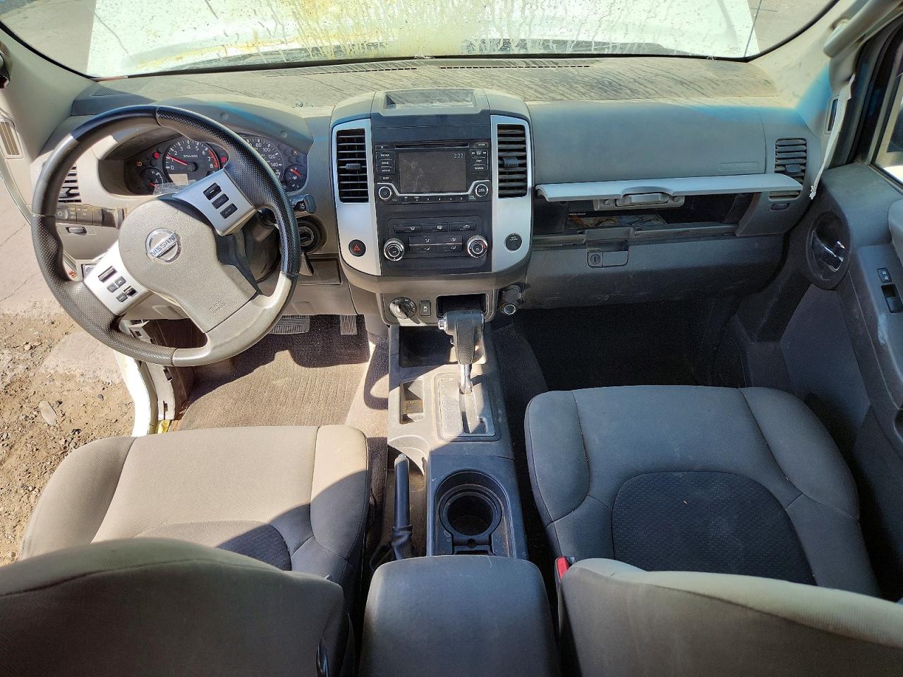 2015 Nissan Xterra X White vin: 5N1AN0NW2FN655125