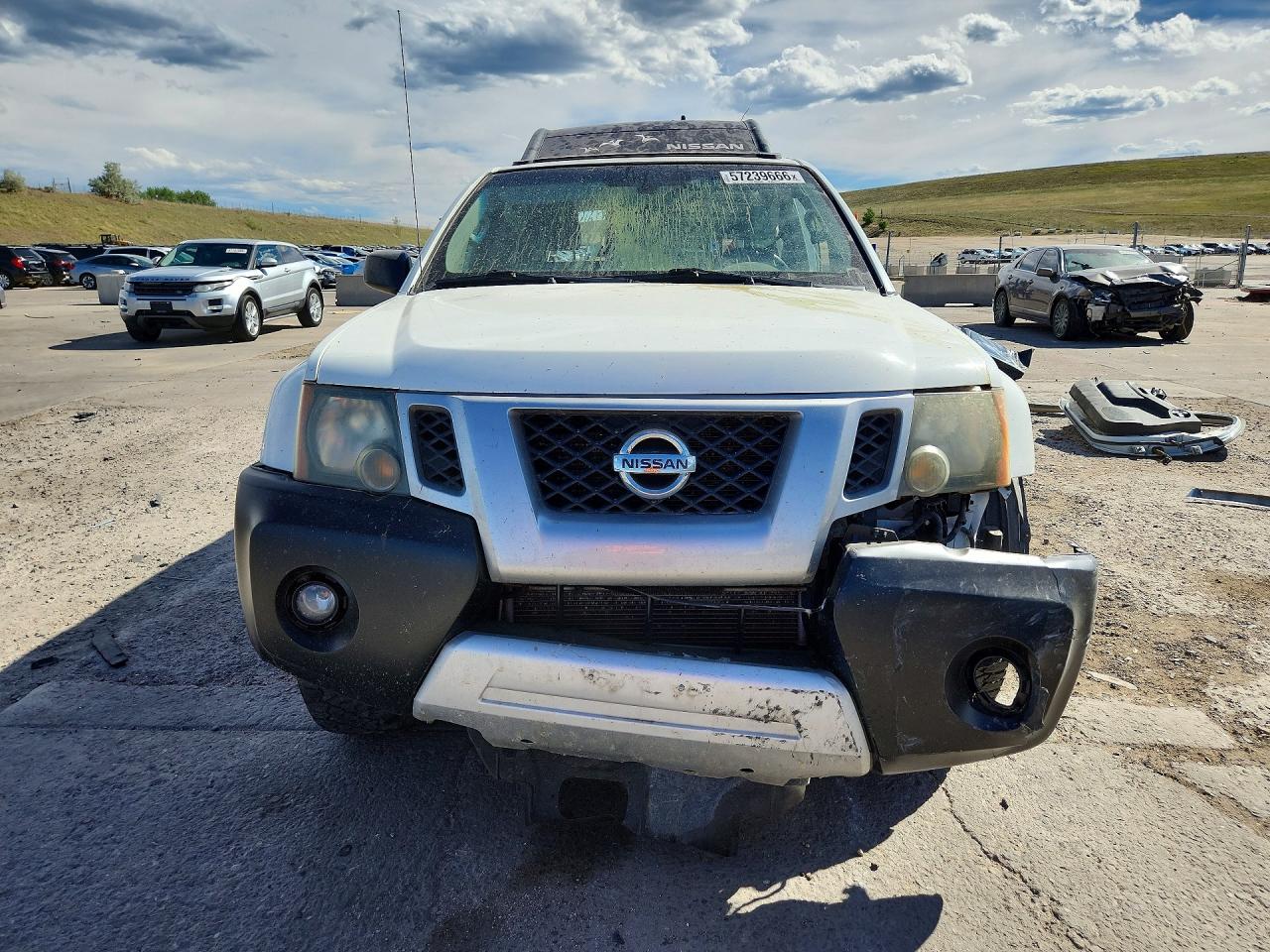 2015 Nissan Xterra X White vin: 5N1AN0NW2FN655125