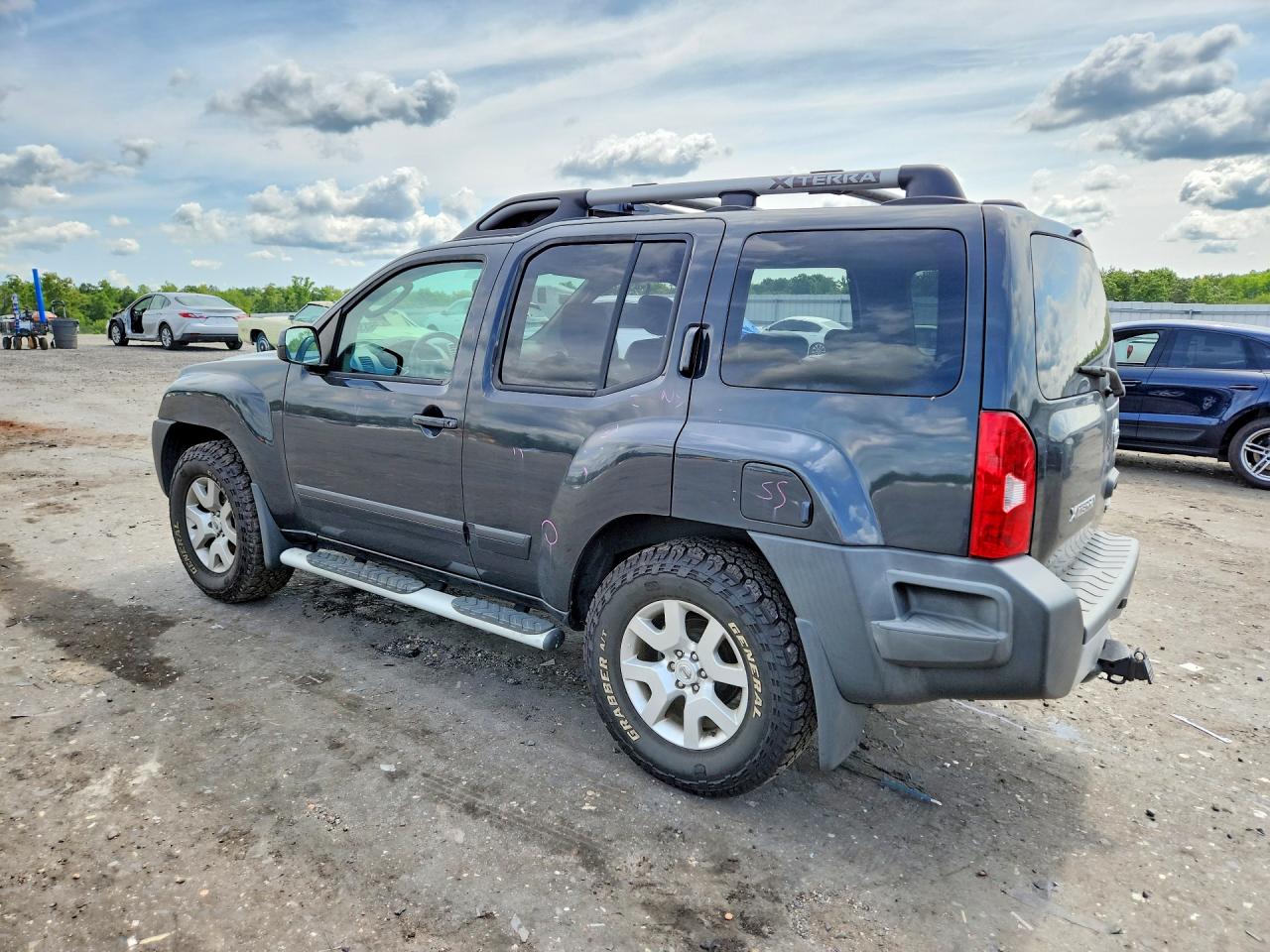 2010 Nissan Xterra X Gray vin: 5N1AN0NW3AC514407