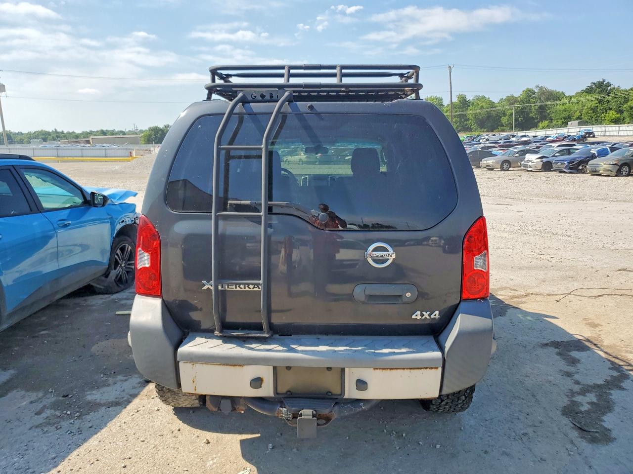 2010 Nissan Xterra X Gray vin: 5N1AN0NW3AC518036