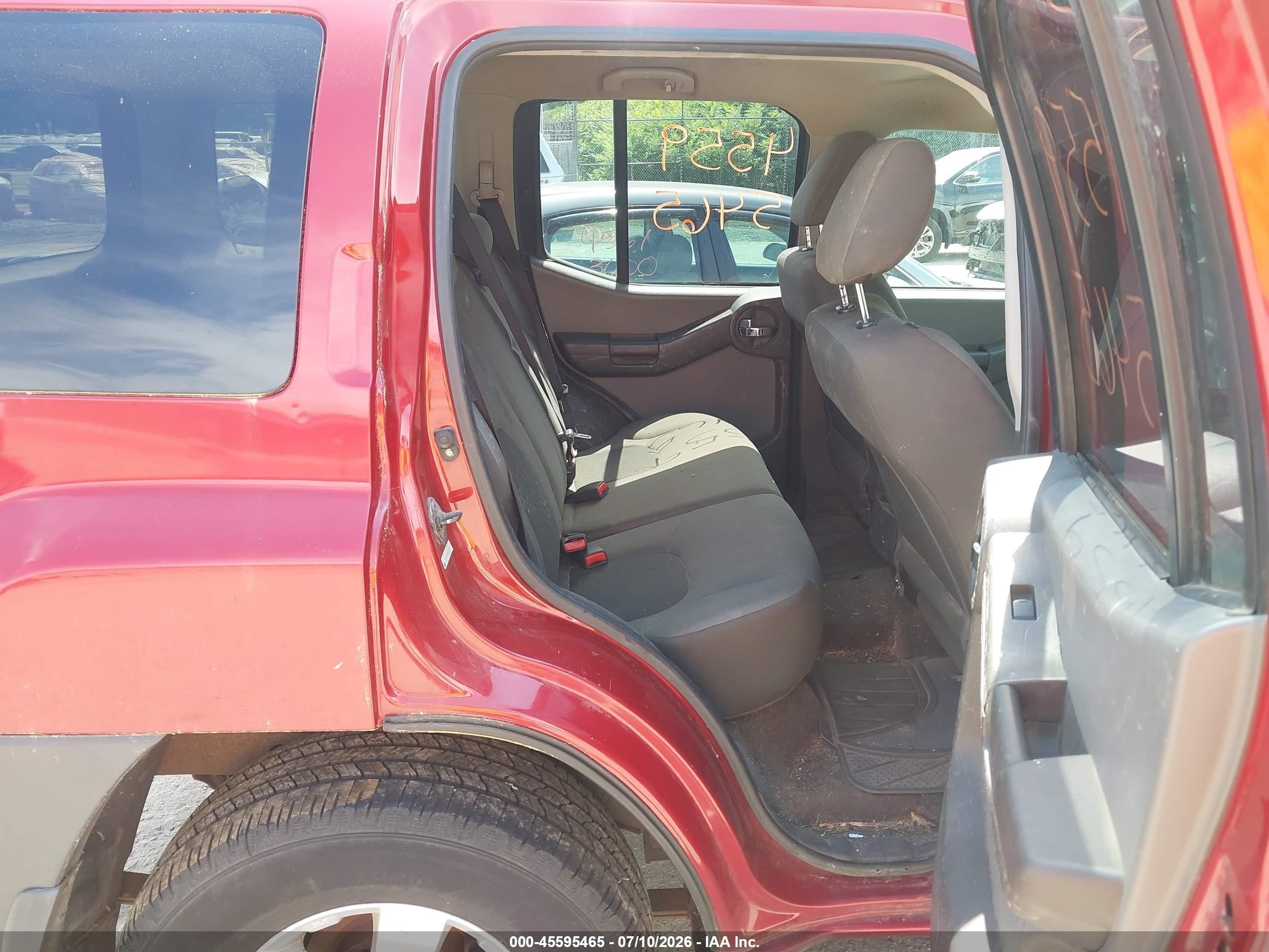 2011 Nissan Xterra S Красный vin: 5N1AN0NW3BC502114