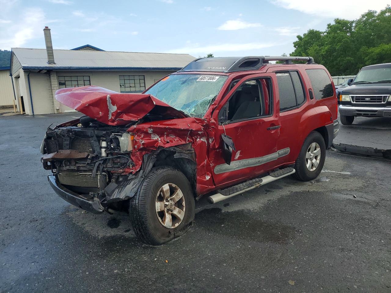 2011 Nissan Xterra X Burgundy vin: 5N1AN0NW3BC502775