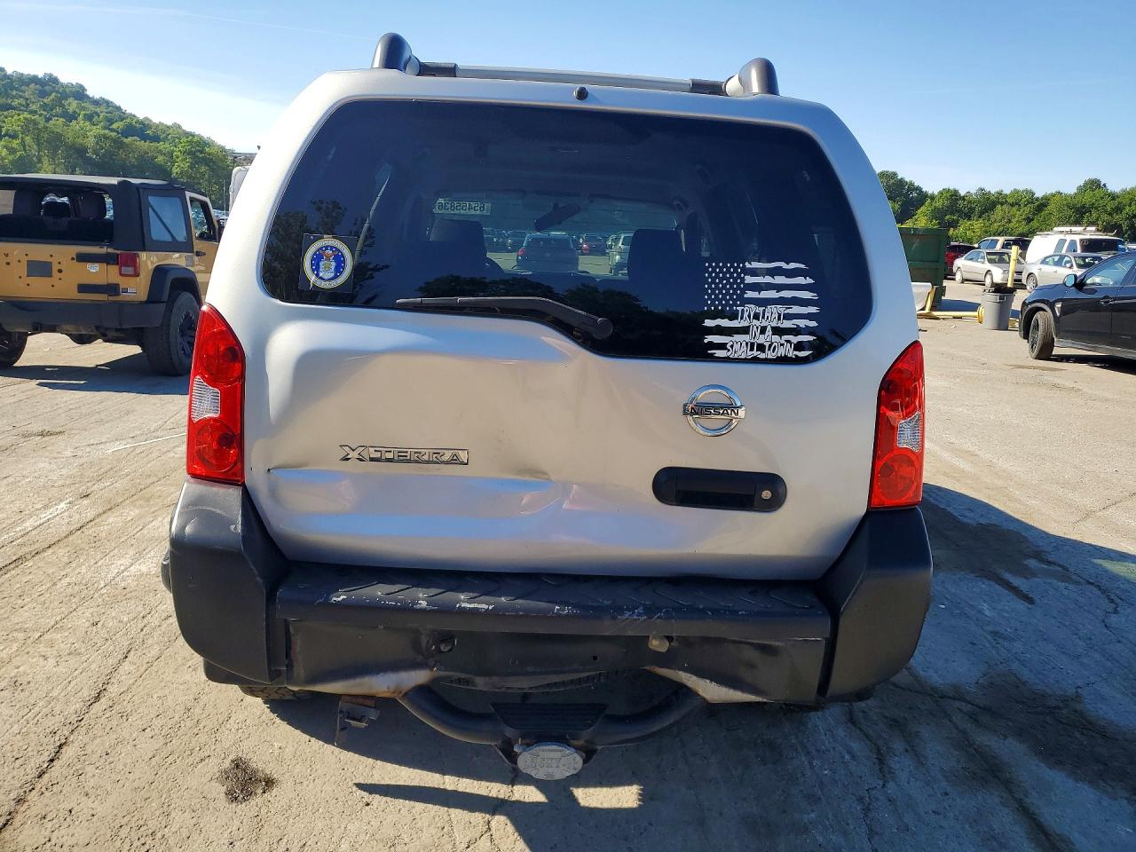 2011 Nissan Xterra X Silver vin: 5N1AN0NW3BC520483