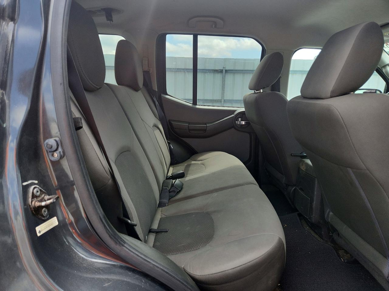 2013 Nissan Xterra X Gray vin: 5N1AN0NW3DN822573