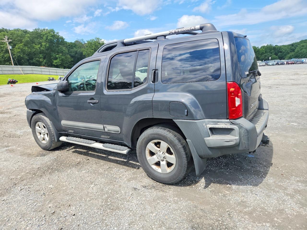 2013 Nissan Xterra X Gray vin: 5N1AN0NW3DN822573