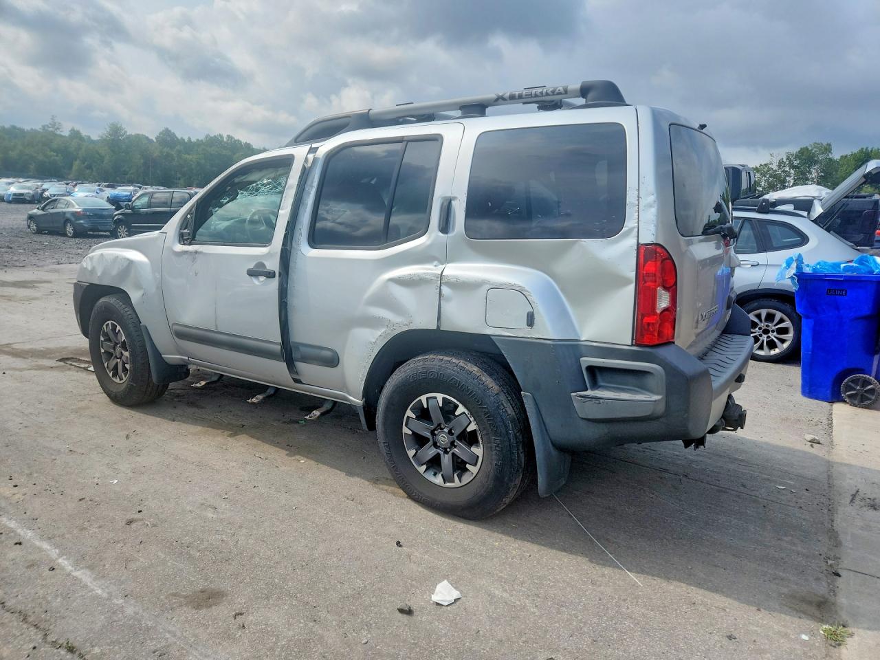 2014 Nissan Xterra Pro-4x Silver vin: 5N1AN0NW3EN802874