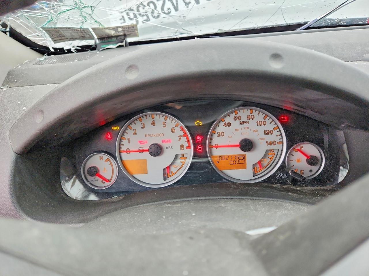 2014 Nissan Xterra Pro-4x Silver vin: 5N1AN0NW3EN802874