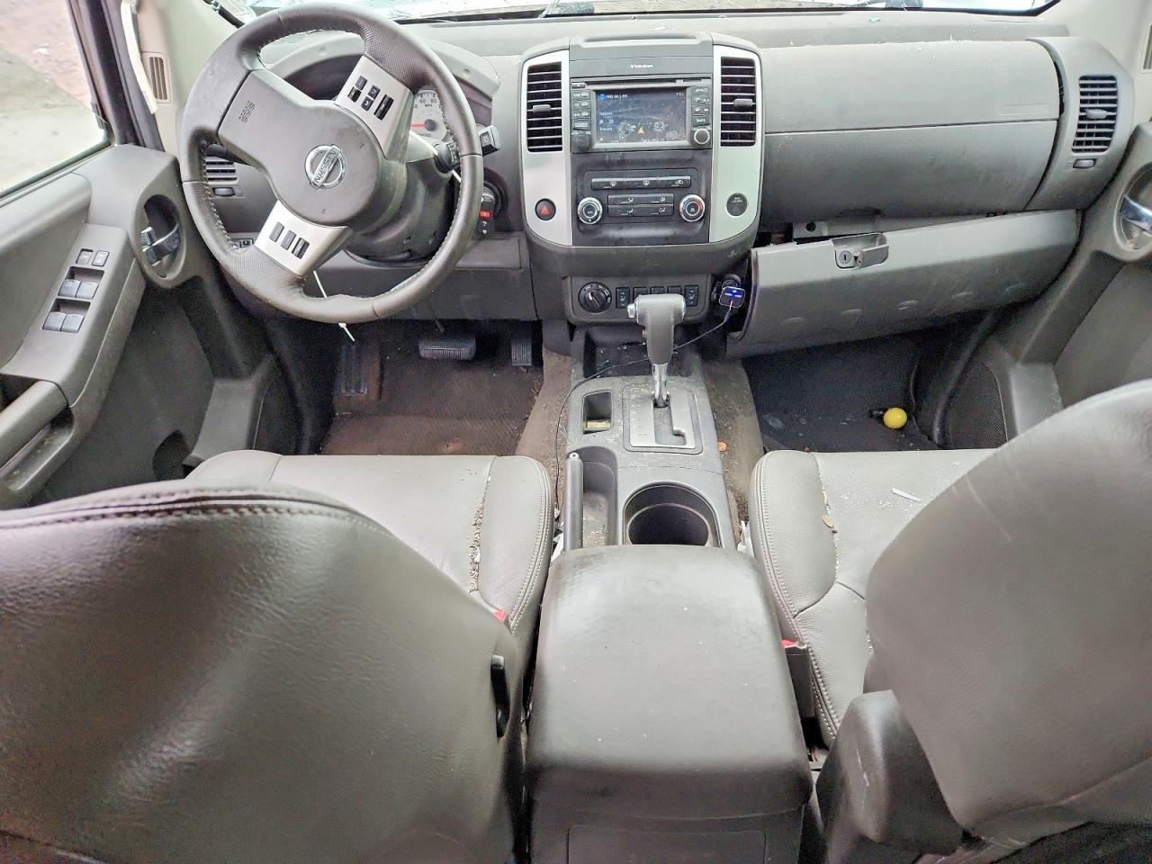 2014 Nissan Xterra Pro-4x Silver vin: 5N1AN0NW3EN802874
