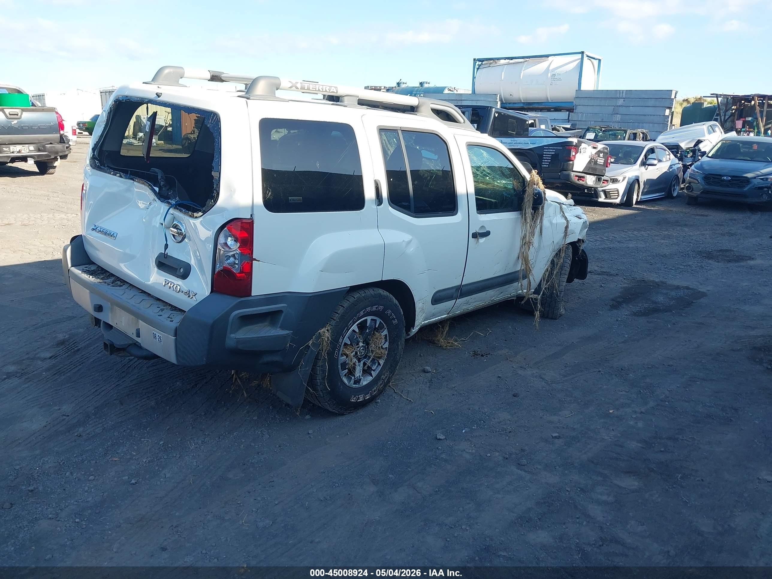 2015 Nissan Xterra Pro-4x White vin: 5N1AN0NW3FN659796