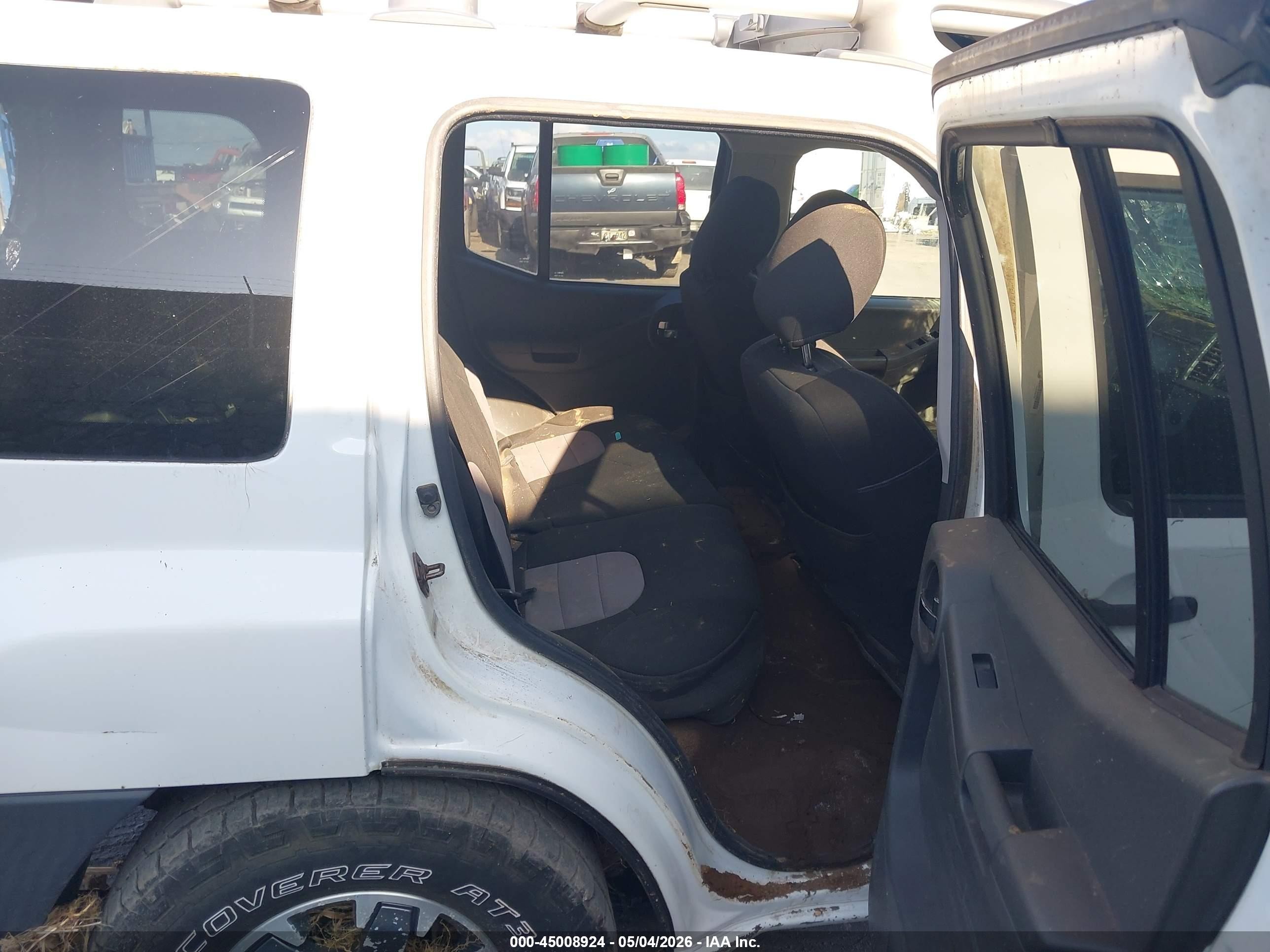 2015 Nissan Xterra Pro-4x White vin: 5N1AN0NW3FN659796