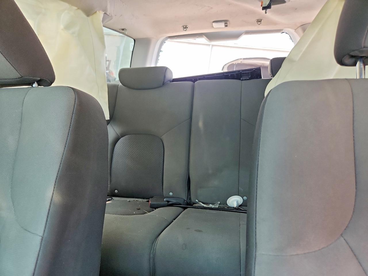 2010 Nissan Xterra X White vin: 5N1AN0NW4AC504338