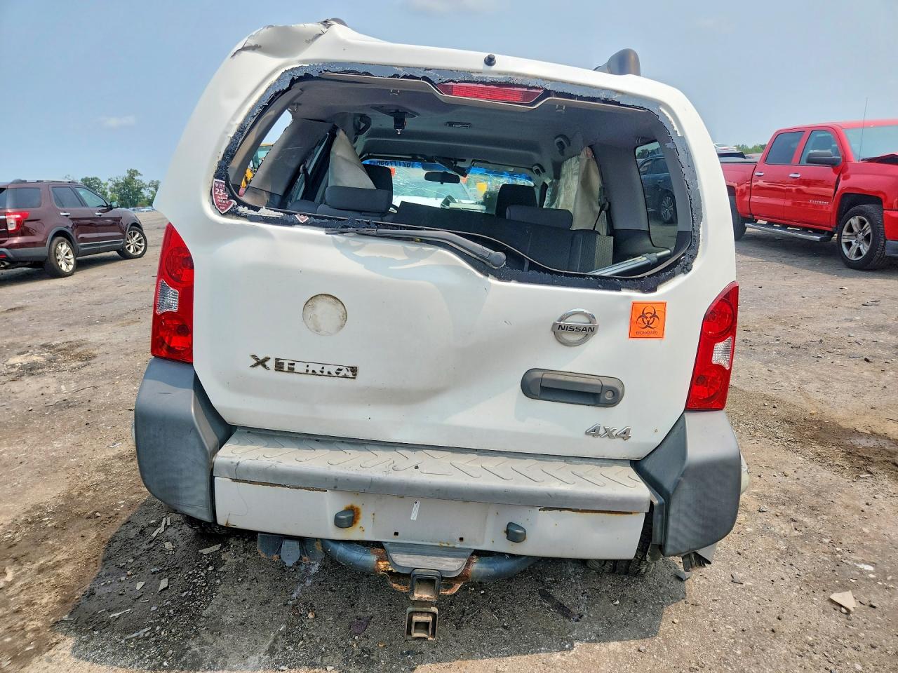 2010 Nissan Xterra X White vin: 5N1AN0NW4AC504338