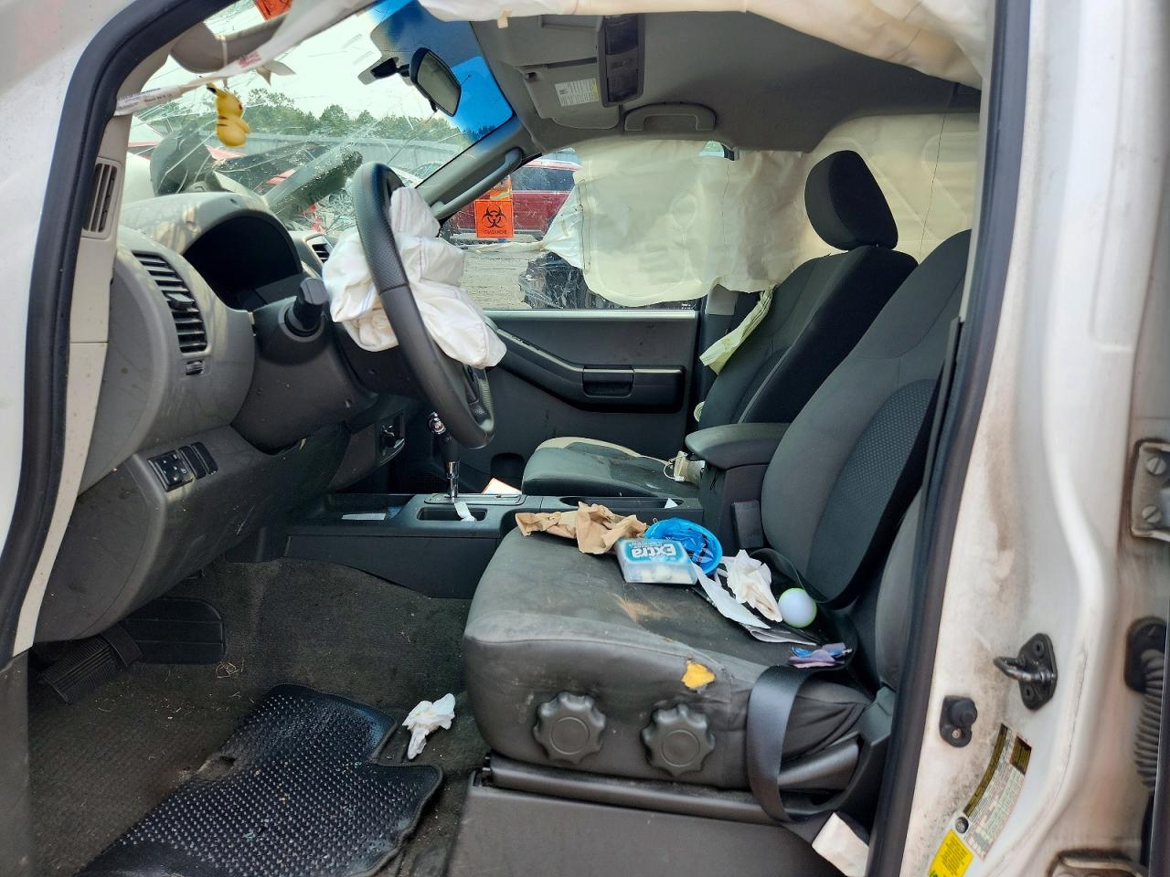 2010 Nissan Xterra X White vin: 5N1AN0NW4AC504338