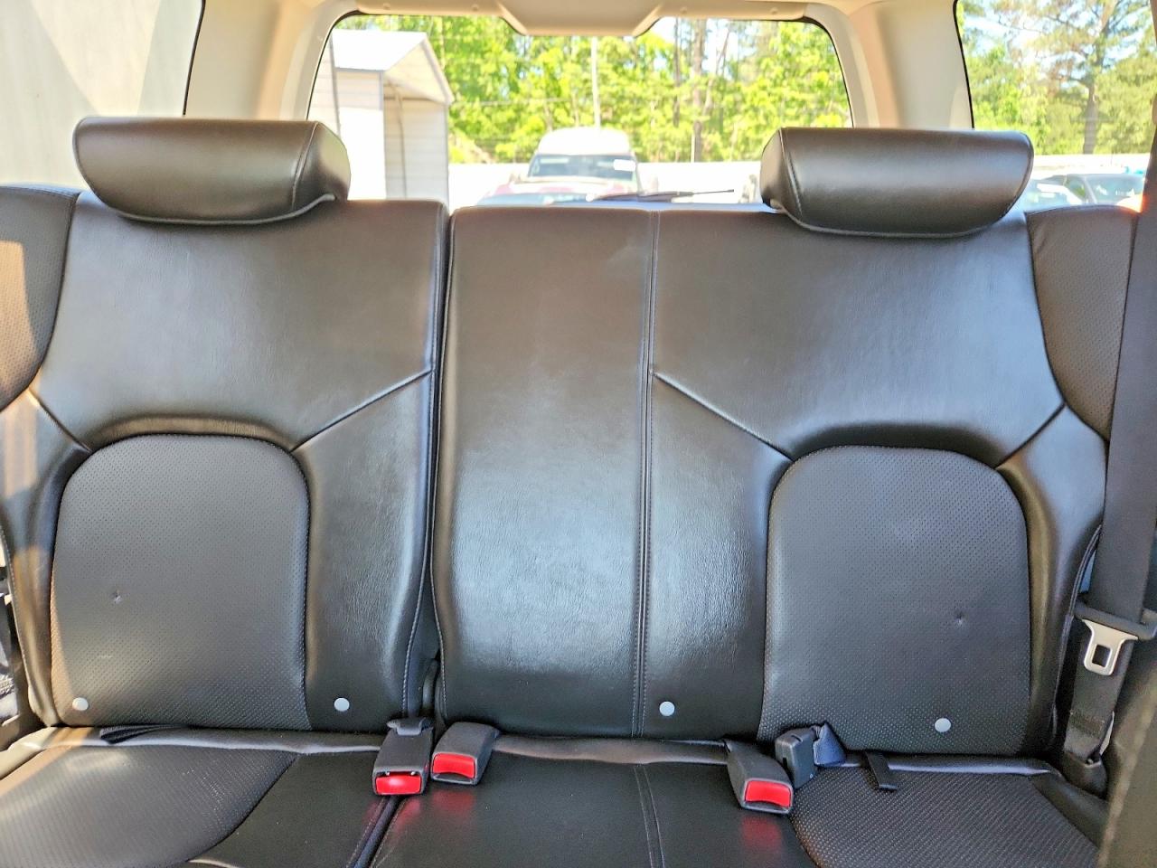 2010 Nissan Xterra X White vin: 5N1AN0NW4AC511810