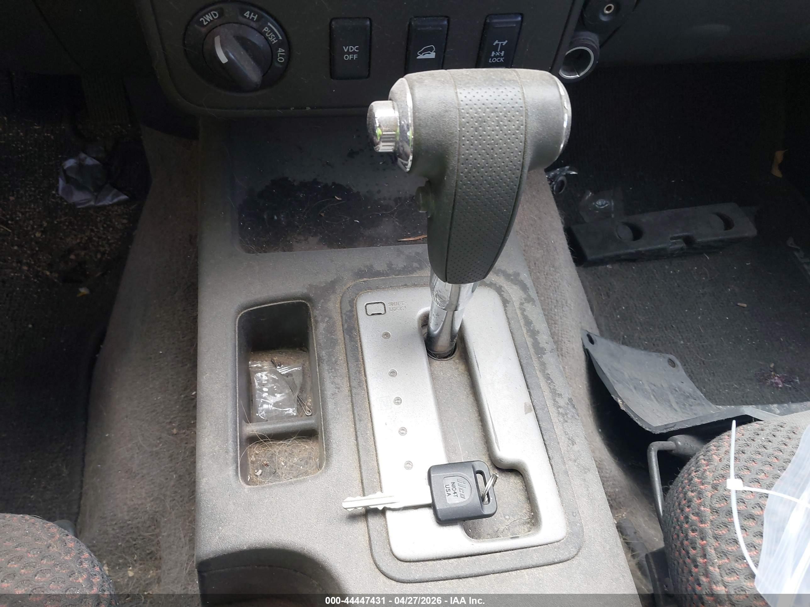 2010 Nissan Xterra Off Road White vin: 5N1AN0NW4AC515775