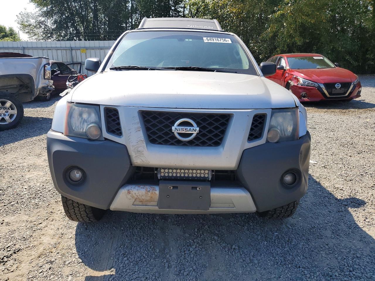 2013 Nissan Xterra X Silver vin: 5N1AN0NW4DN825546