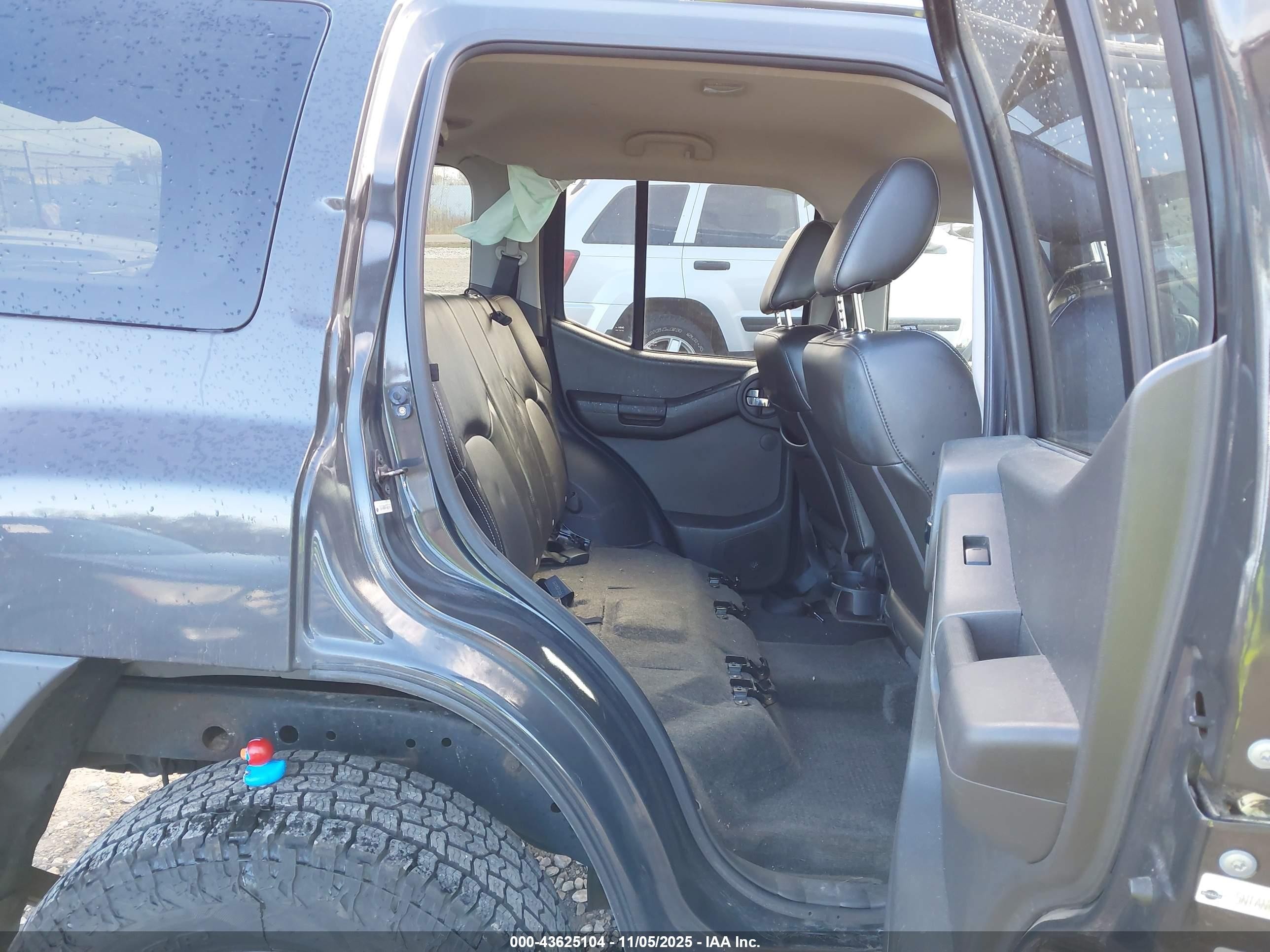 2015 Nissan Xterra Pro-4x Gray vin: 5N1AN0NW4FN656437
