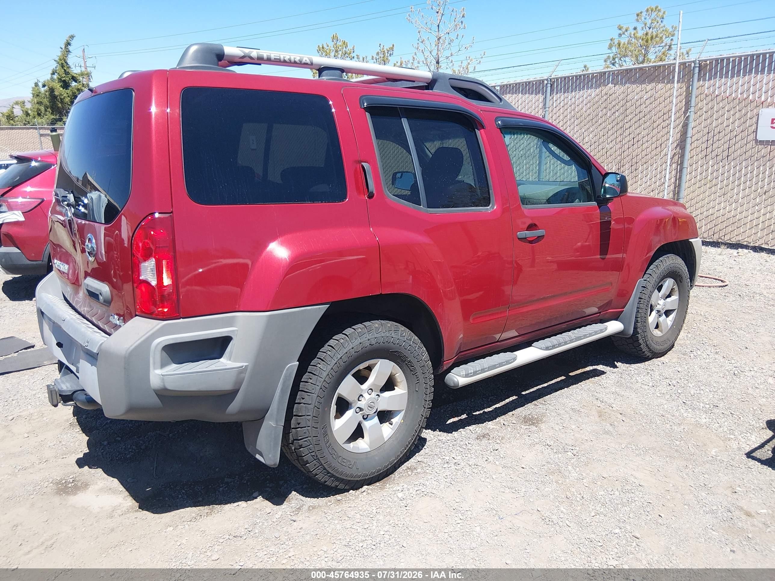 2010 Nissan Xterra S Red vin: 5N1AN0NW5AC506096