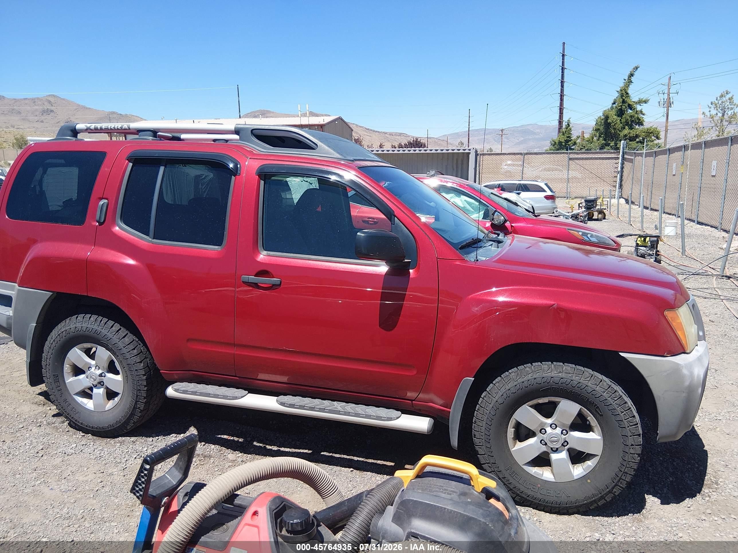 2010 Nissan Xterra S Red vin: 5N1AN0NW5AC506096