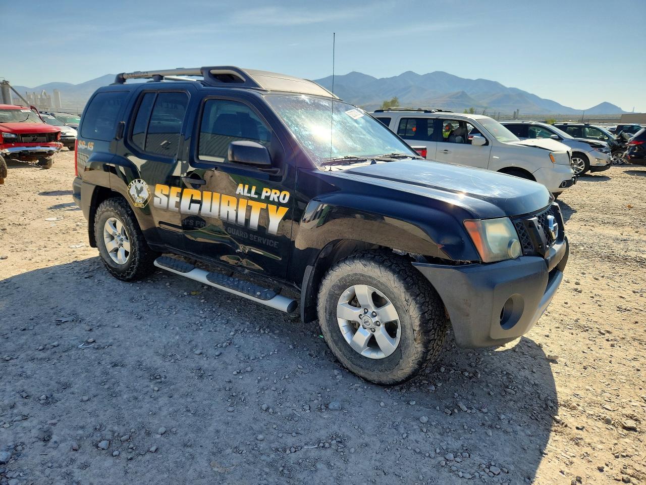 2010 Nissan Xterra X Black vin: 5N1AN0NW5AC513341