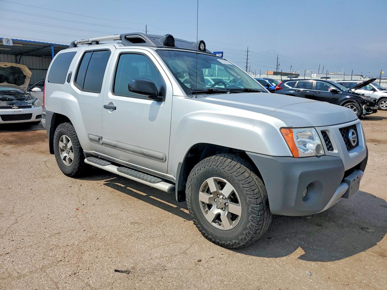 2011 Nissan Xterra X Silver vin: 5N1AN0NW5BC523935