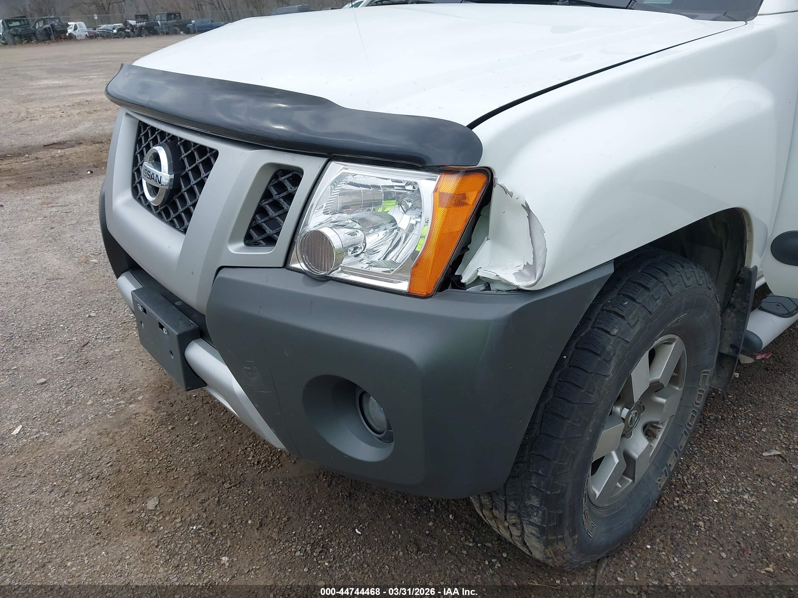 2013 Nissan Xterra Pro-4x White vin: 5N1AN0NW5DN818086