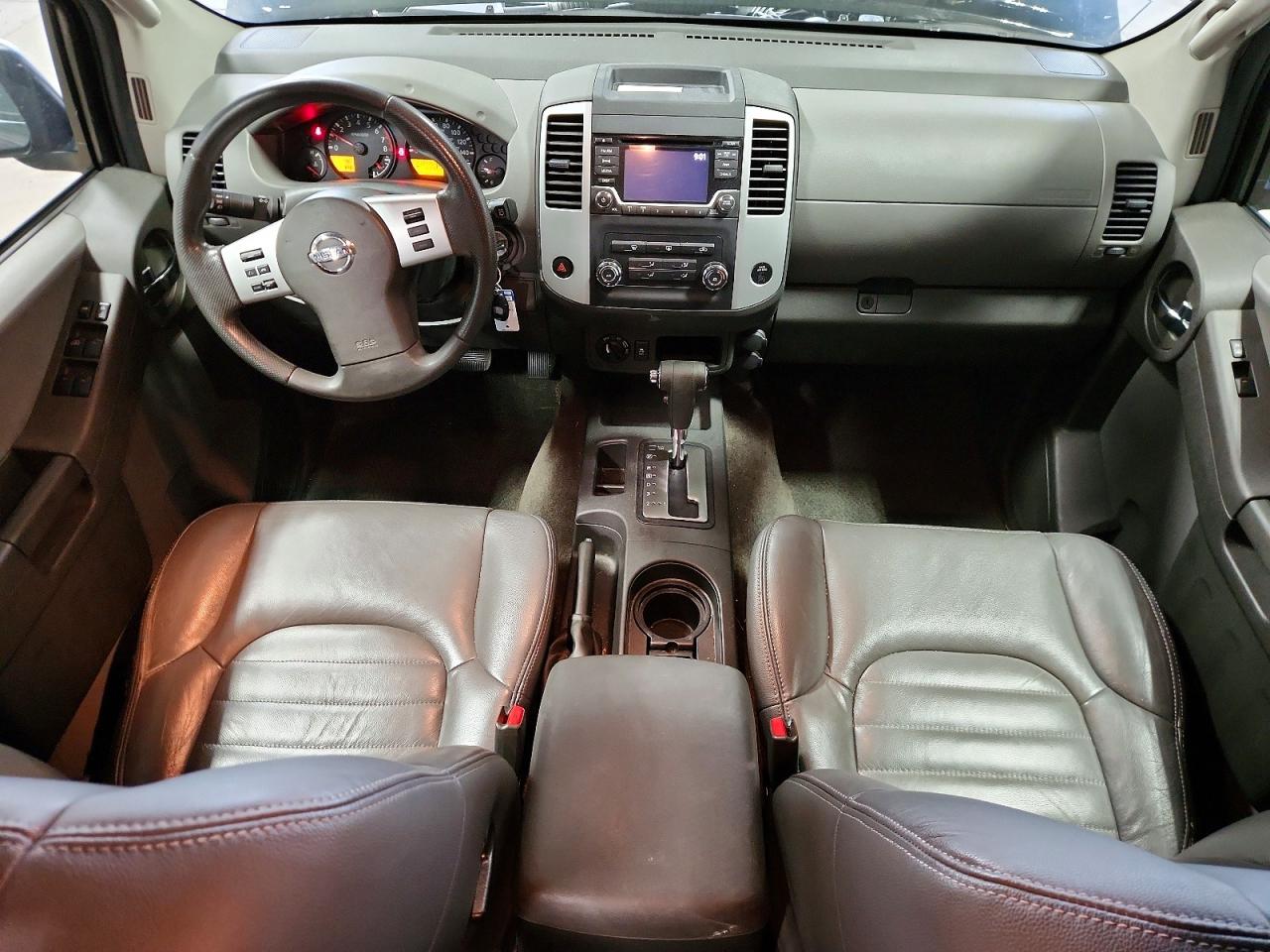 2015 Nissan Xterra S Черный vin: 5N1AN0NW5FN655832