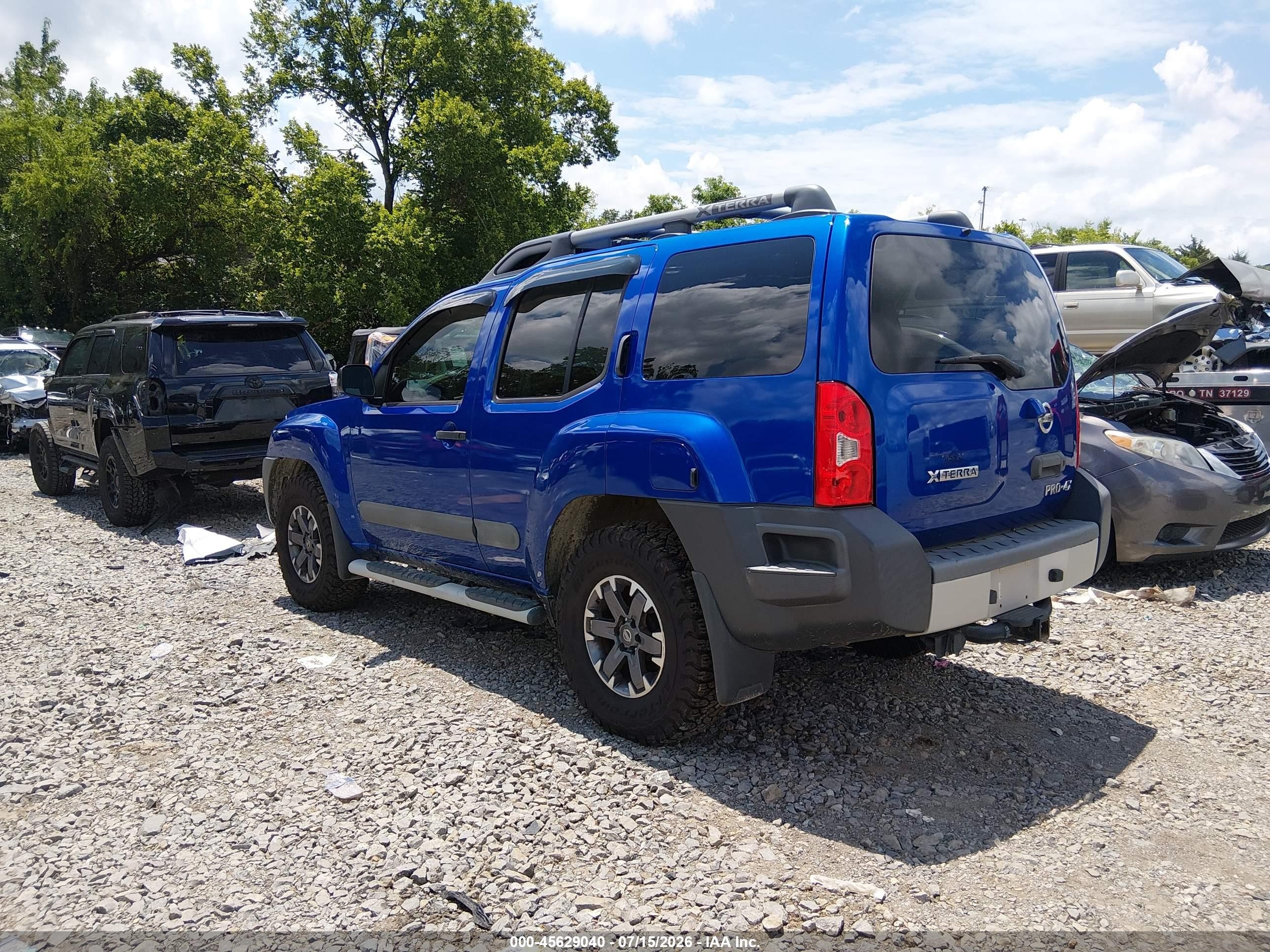 2015 Nissan Xterra Pro-4x Blue vin: 5N1AN0NW5FN663154