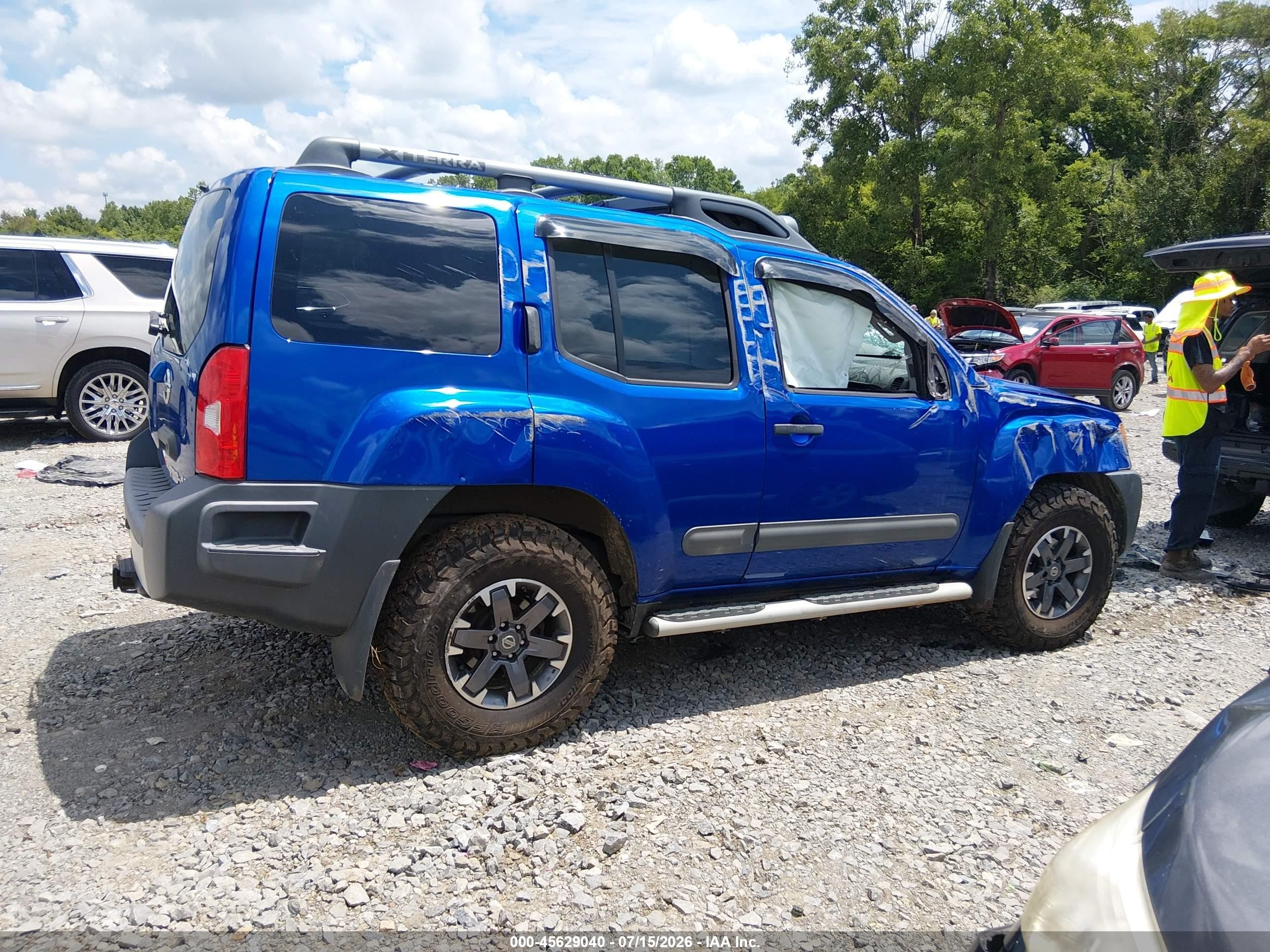 2015 Nissan Xterra Pro-4x Blue vin: 5N1AN0NW5FN663154