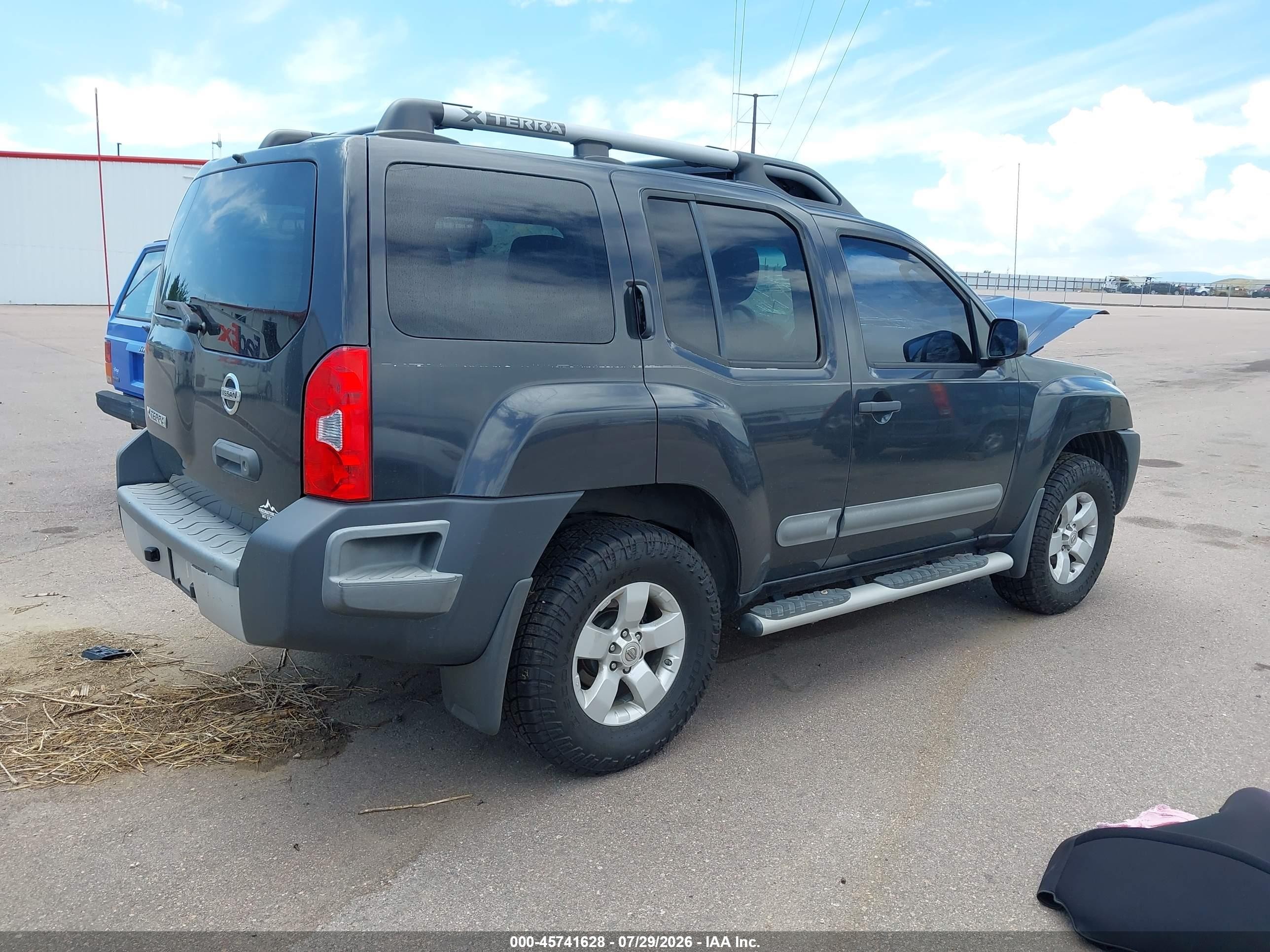 2012 Nissan Xterra S Серый vin: 5N1AN0NW6CC515232