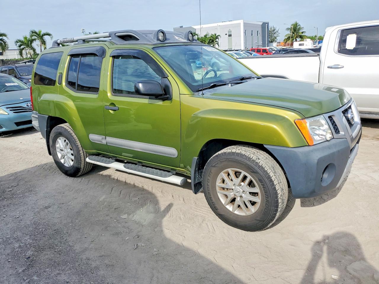 2012 Nissan Xterra Off Road Зеленый vin: 5N1AN0NW6CC516252