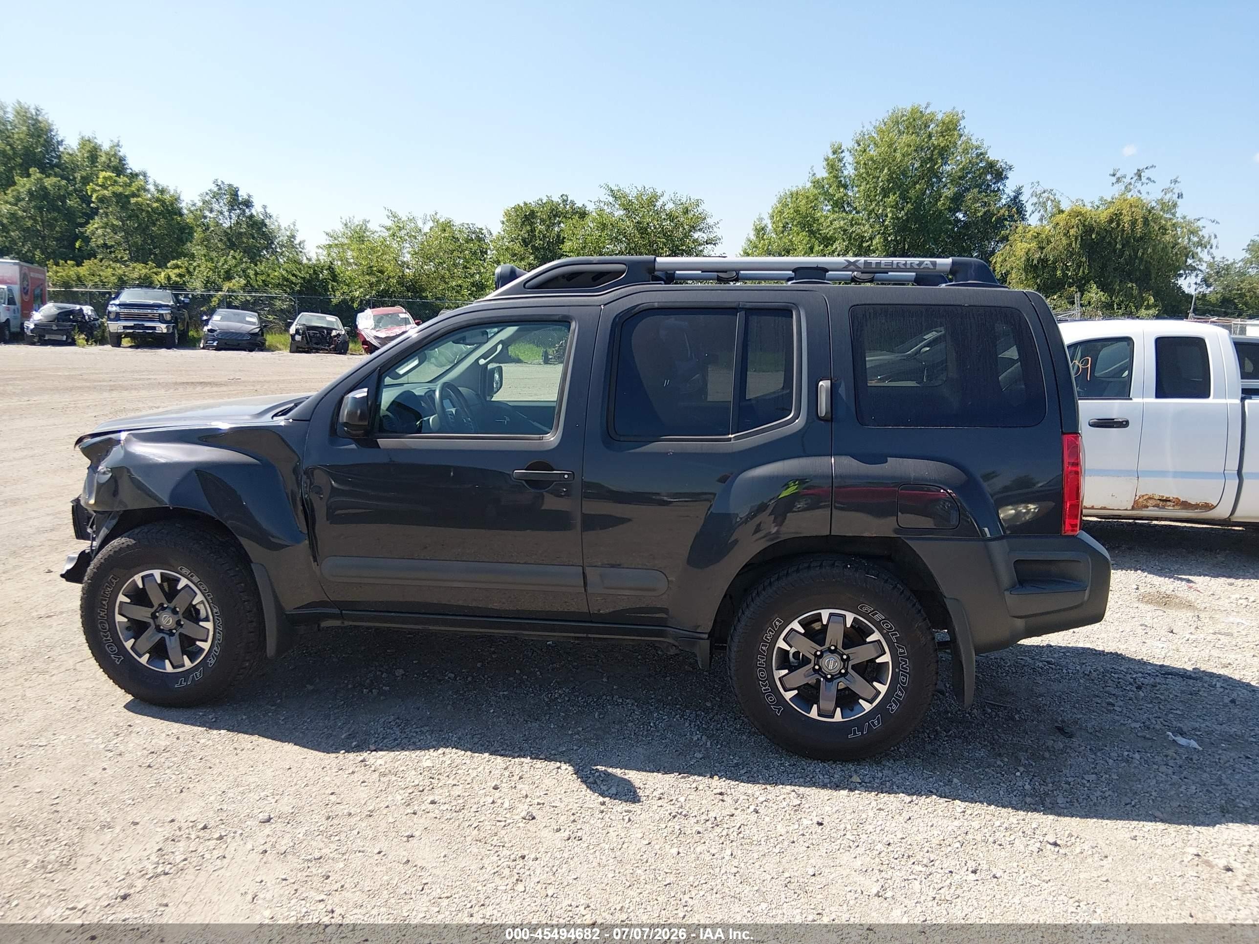 2014 Nissan Xterra Pro-4x Black vin: 5N1AN0NW6EN801637