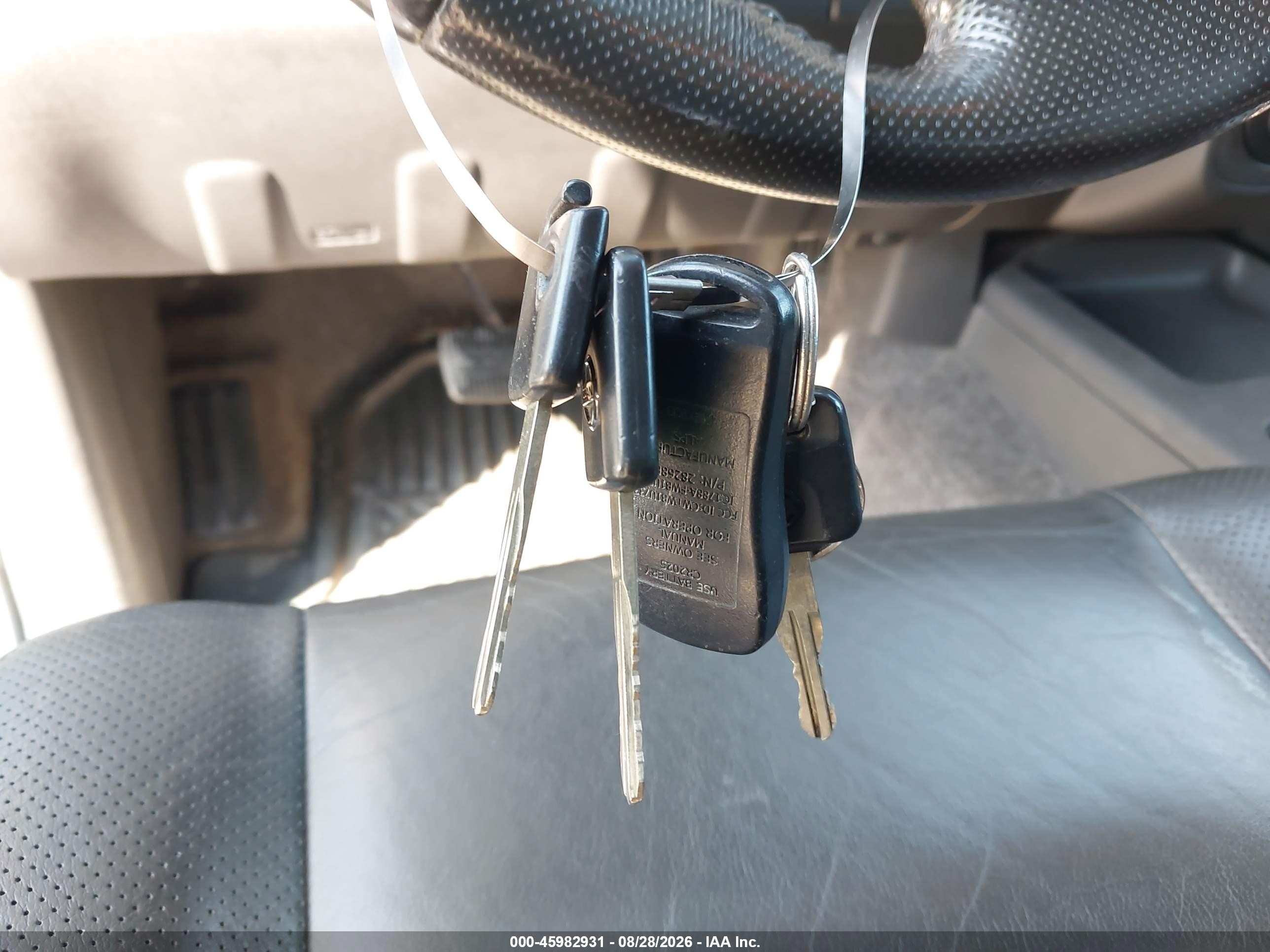 2010 Nissan Xterra Se Silver vin: 5N1AN0NW7AC517763
