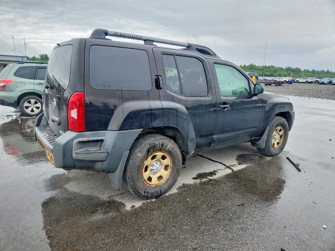 2010 Nissan Xterra X Black vin: 5N1AN0NW7AC518976