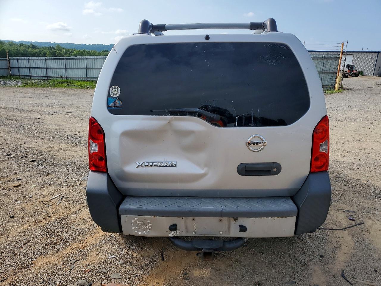 2013 Nissan Xterra X Silver vin: 5N1AN0NW7DN813830