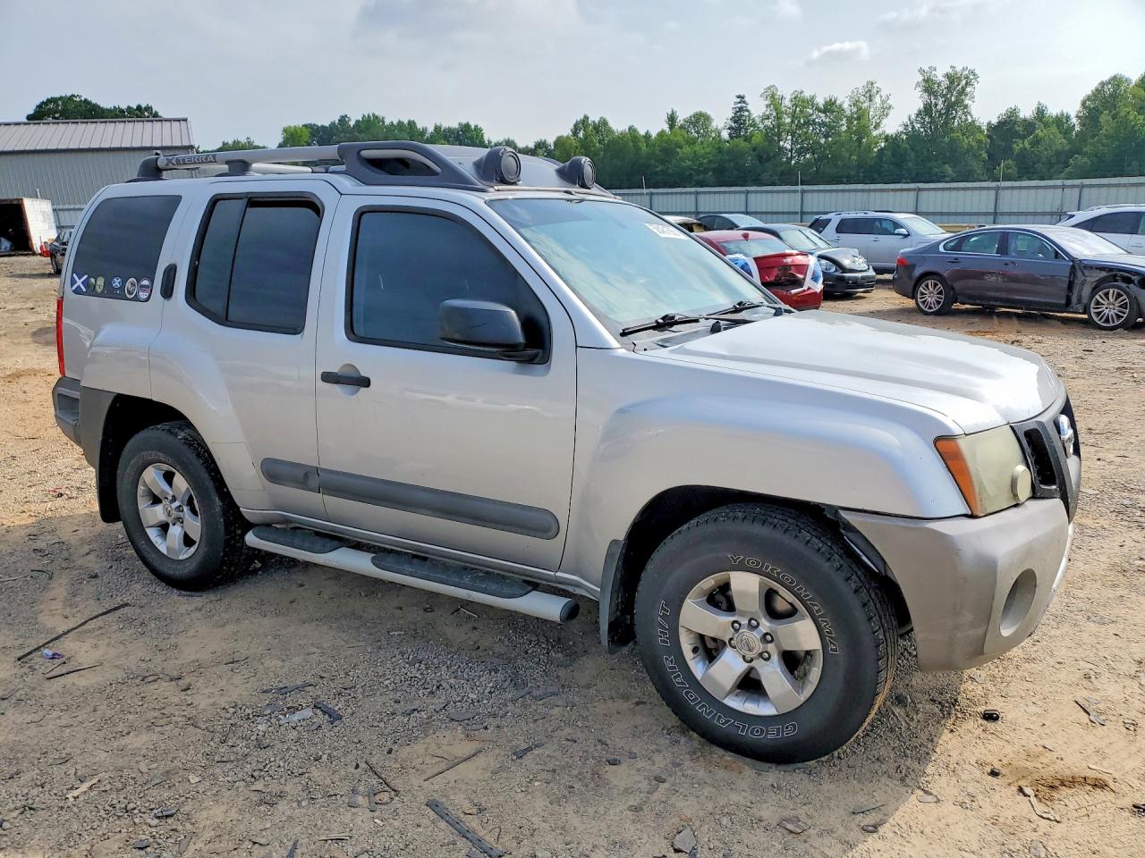2013 Nissan Xterra X Silver vin: 5N1AN0NW7DN813830