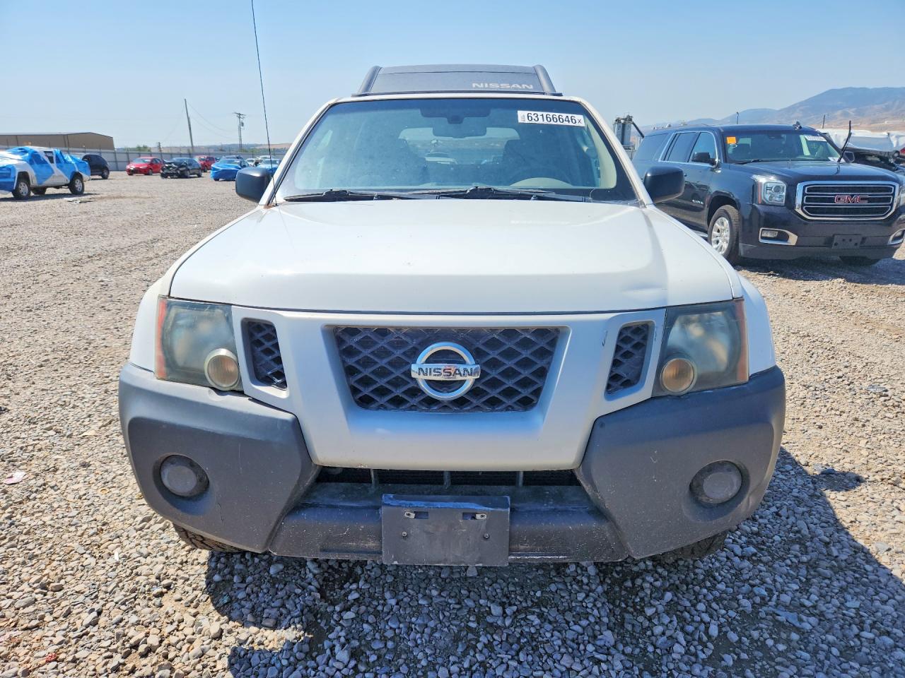 2011 Nissan Xterra X White vin: 5N1AN0NW8BC504375