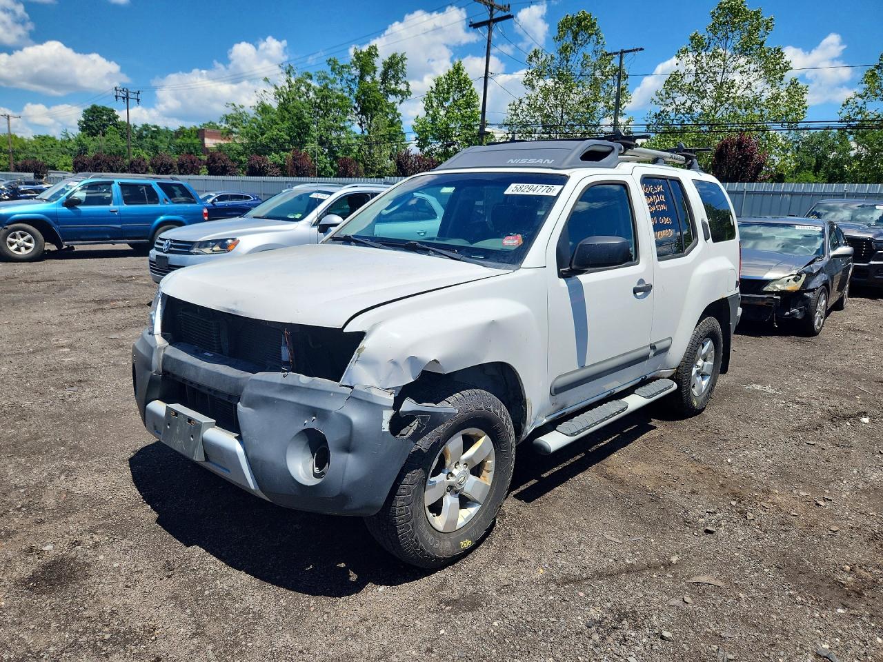 2011 Nissan Xterra X Белый vin: 5N1AN0NW8BC509463